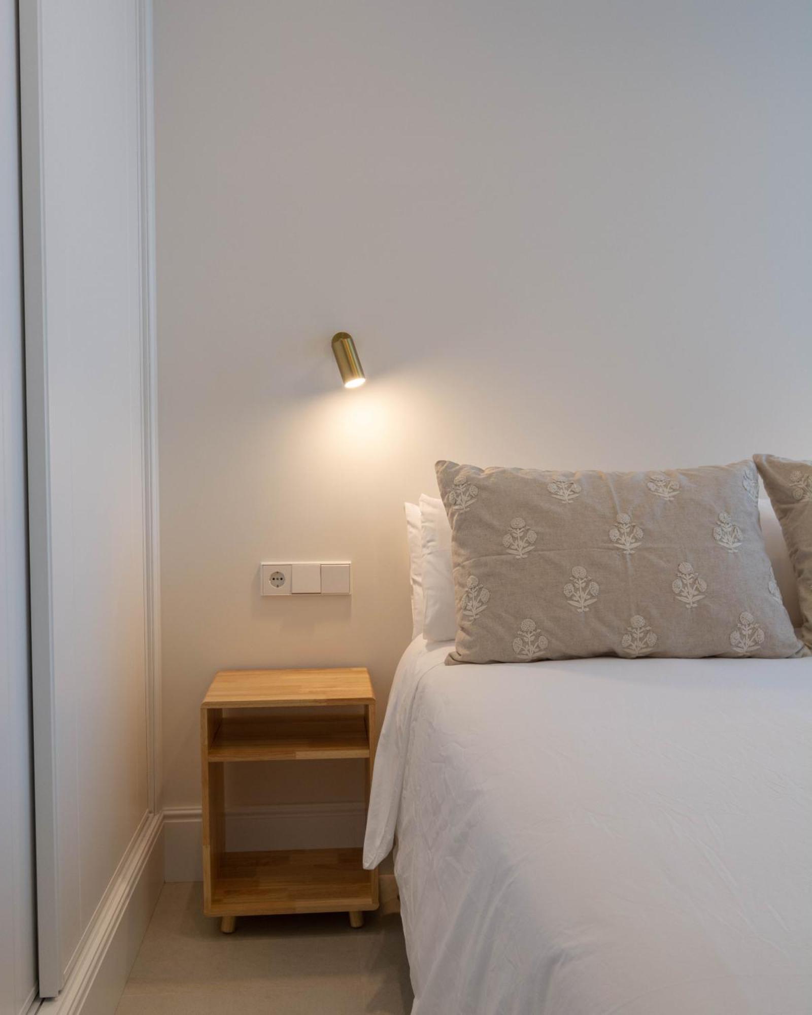 Betis Suites-La Campana Sevilla Kültér fotó